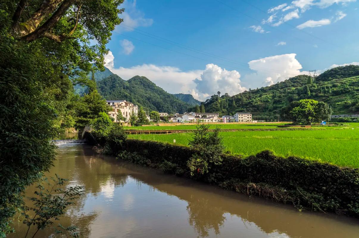 太极星象里的古村传奇 金华武义俞源村